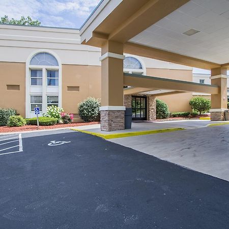 Greenridge Hotel Wickliffe Exterior photo